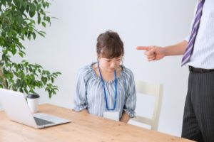 仕事で怒られる